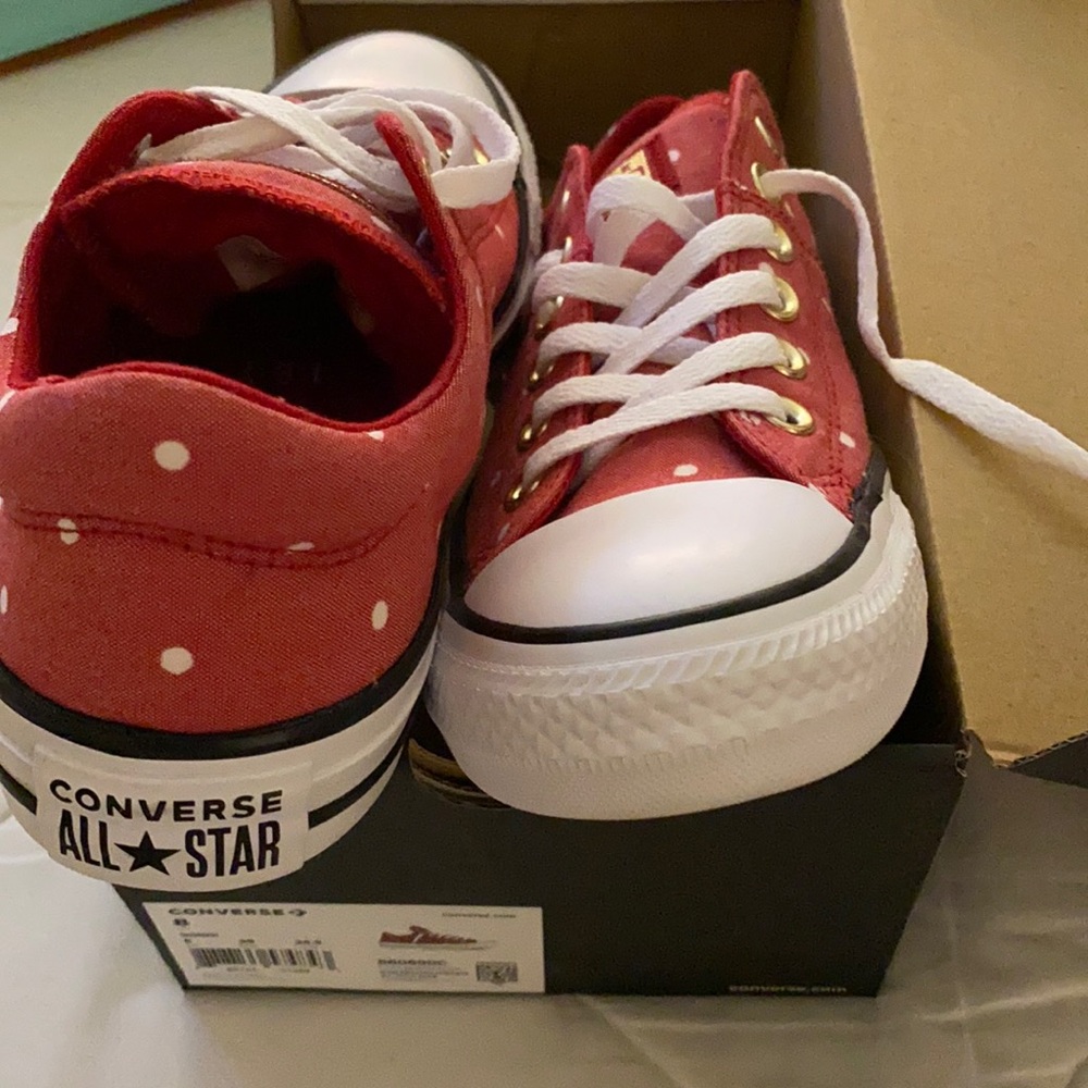 Converse Sll Star red and white polka dot
